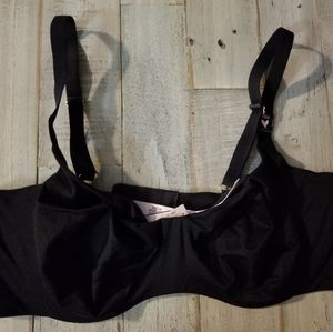 ❗🆕️❗NWT VS bra bundle